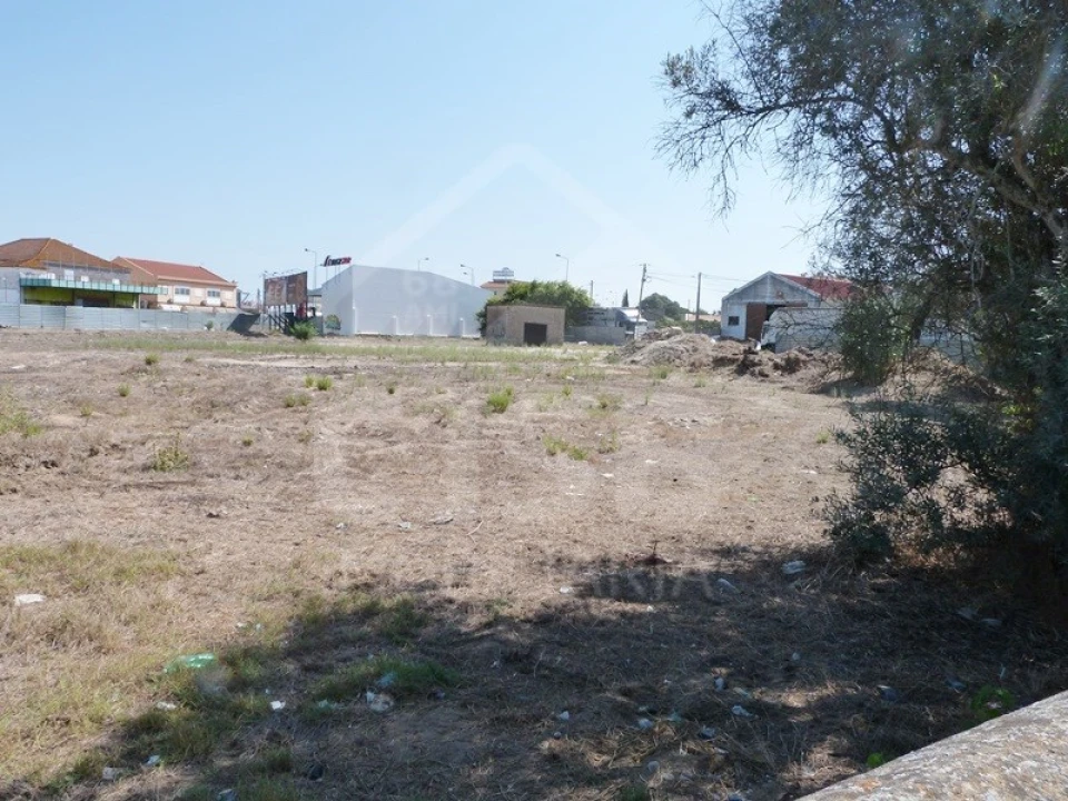 Terreno para Venda em Samora Correia Foto 2