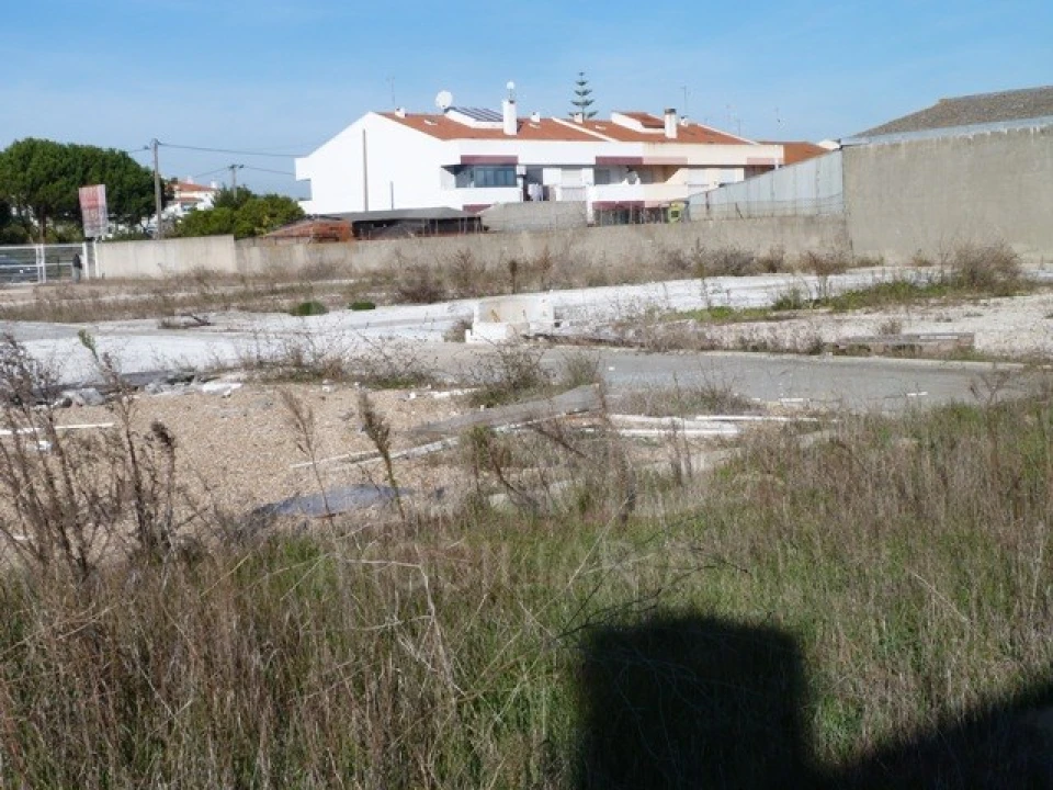 Terreno para Venda em Samora Correia Foto 3
