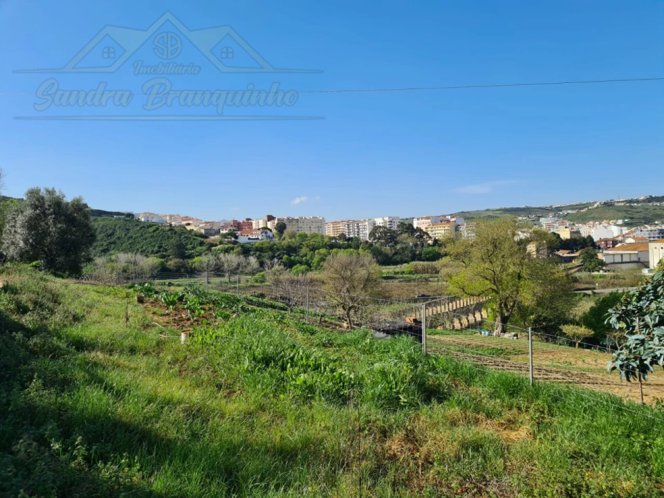 Terreno para Venda em Santa Maria, São Pedro e Matacães Foto 1