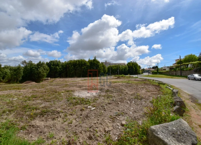 Terreno para Venda em Pedroso e Seixezelo Foto 2
