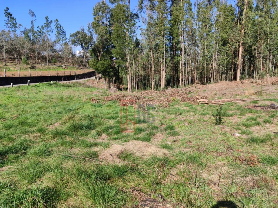 Terreno para Venda em Pedroso e Seixezelo Foto 1