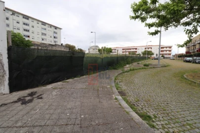 Terreno para Venda em Campanhã