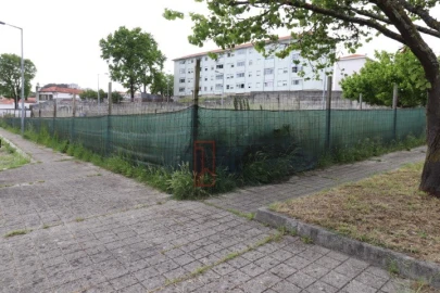 Terreno para Venda em Campanhã