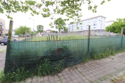 Terreno para Venda em Campanhã