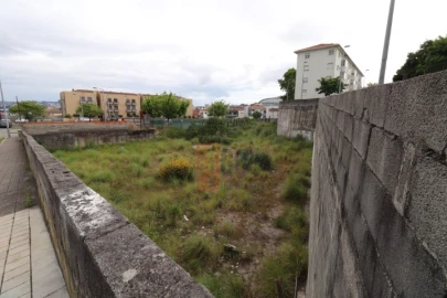 Terreno para Venda em Campanhã