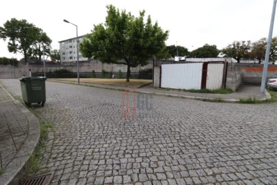 Terreno para Venda em Campanhã
