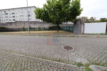 Terreno para Venda em Campanhã