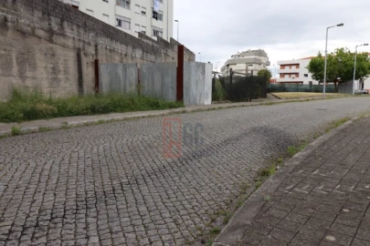 Terreno para Venda em Campanhã