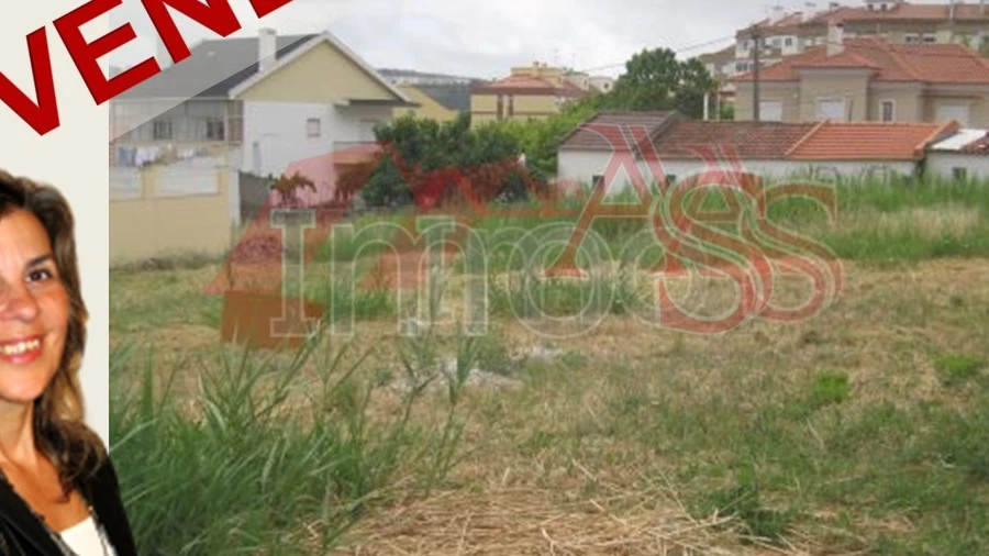 Terreno para Venda em Odivelas