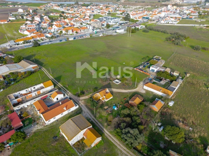 Terreno para Venda em Sarilhos Grandes Foto 3