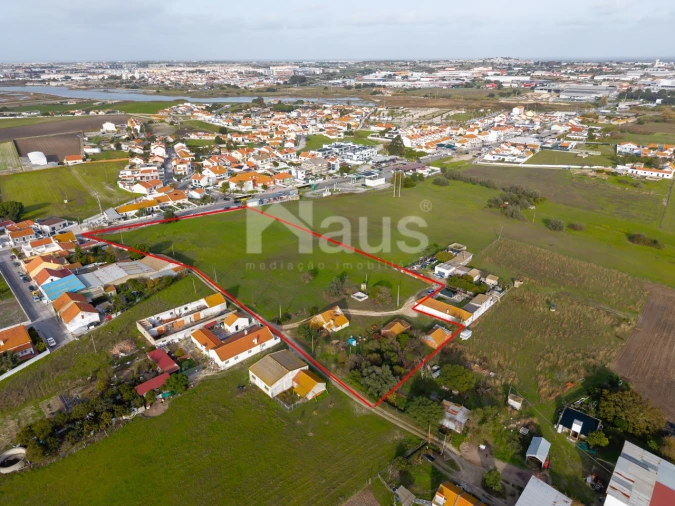 Terreno para Venda em Sarilhos Grandes Foto 6