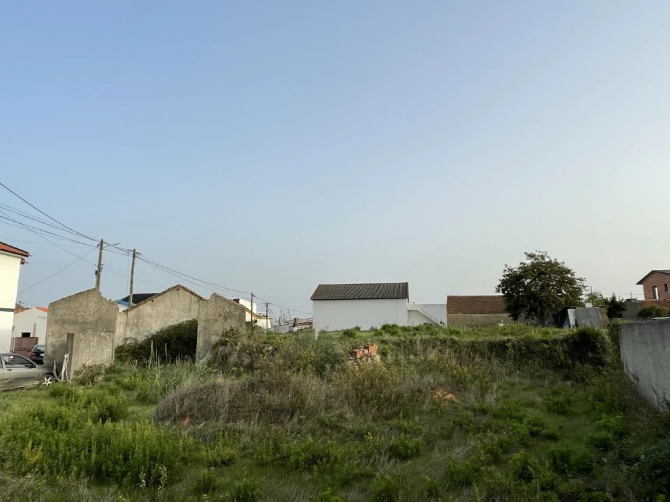 Terreno para Venda em Moita dos Ferreiros Foto 2