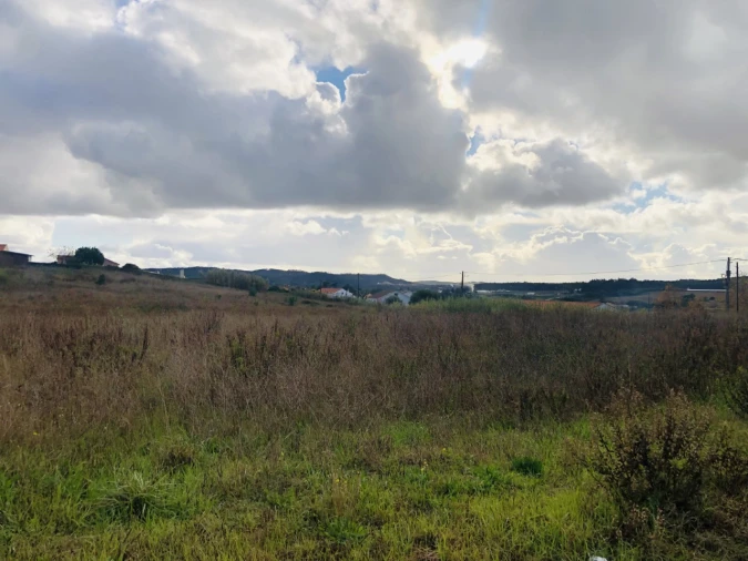 Terreno para Venda em Ramalhal Foto 3