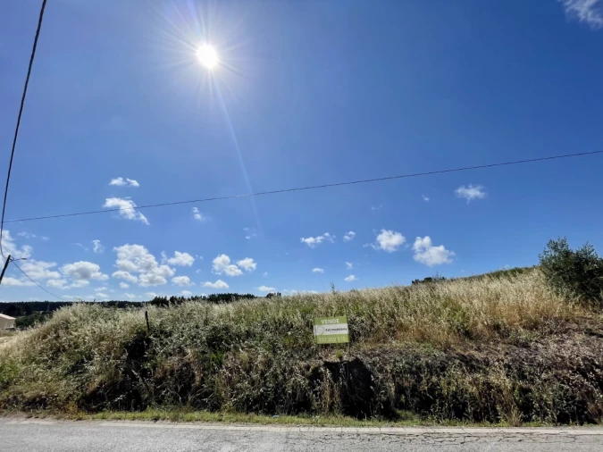 Terreno para Venda em Ramalhal Foto 3