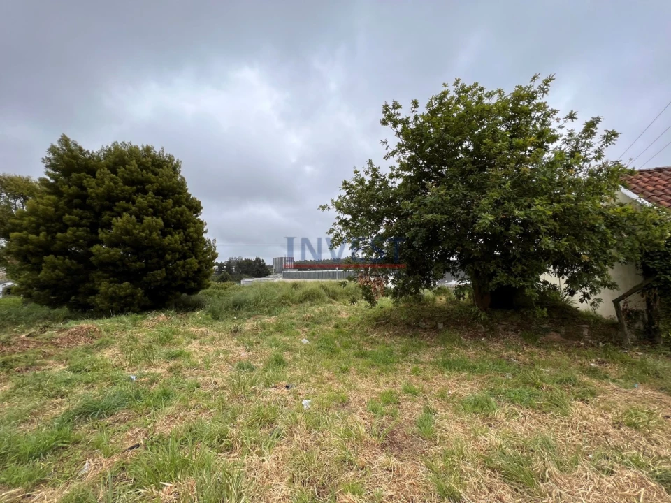 Terreno para Venda em Arcozelo Foto 4