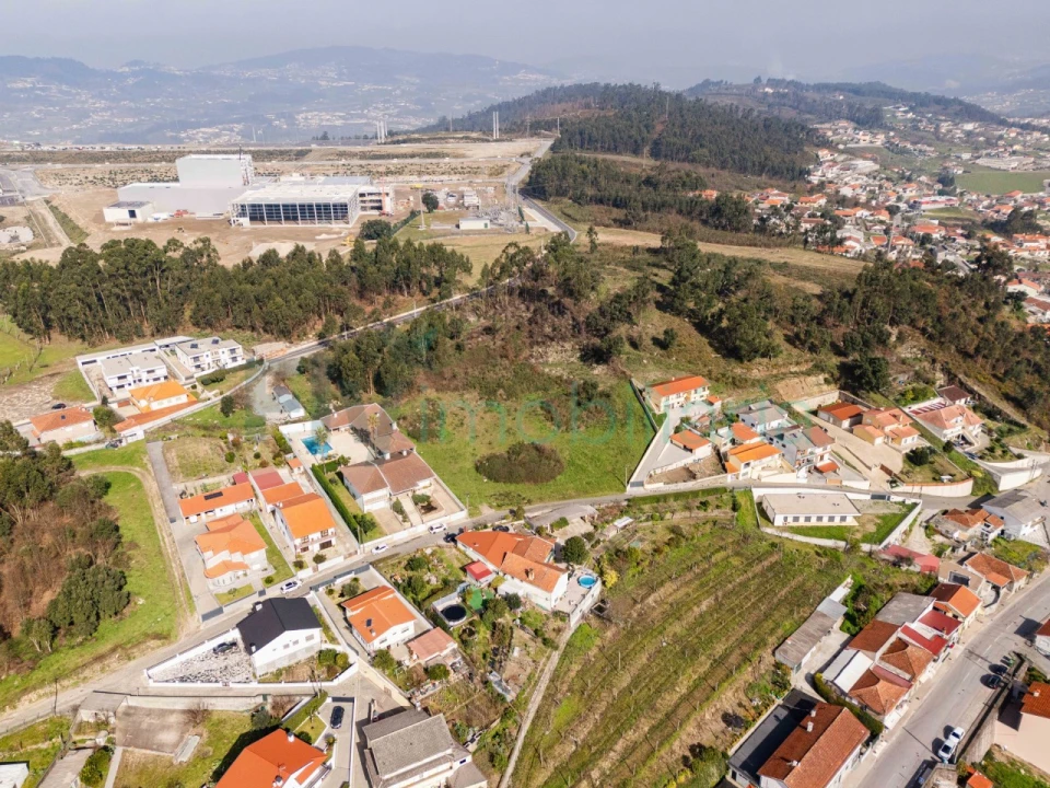 Terreno para Venda em Torrados e Sousa Foto 4