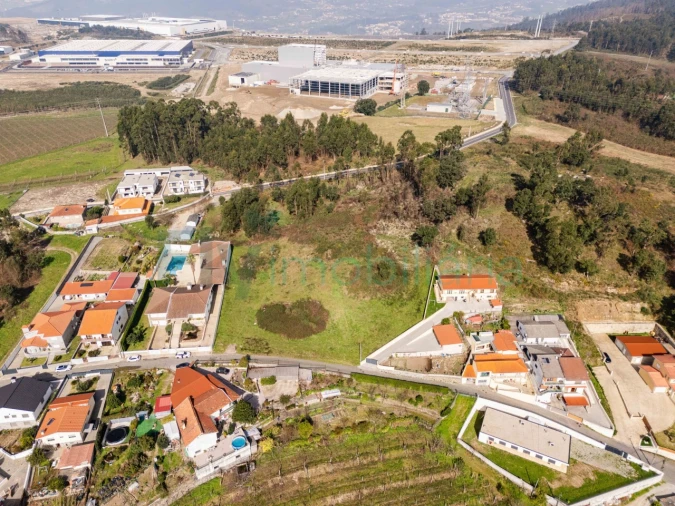 Terreno para Venda em Torrados e Sousa Foto 5