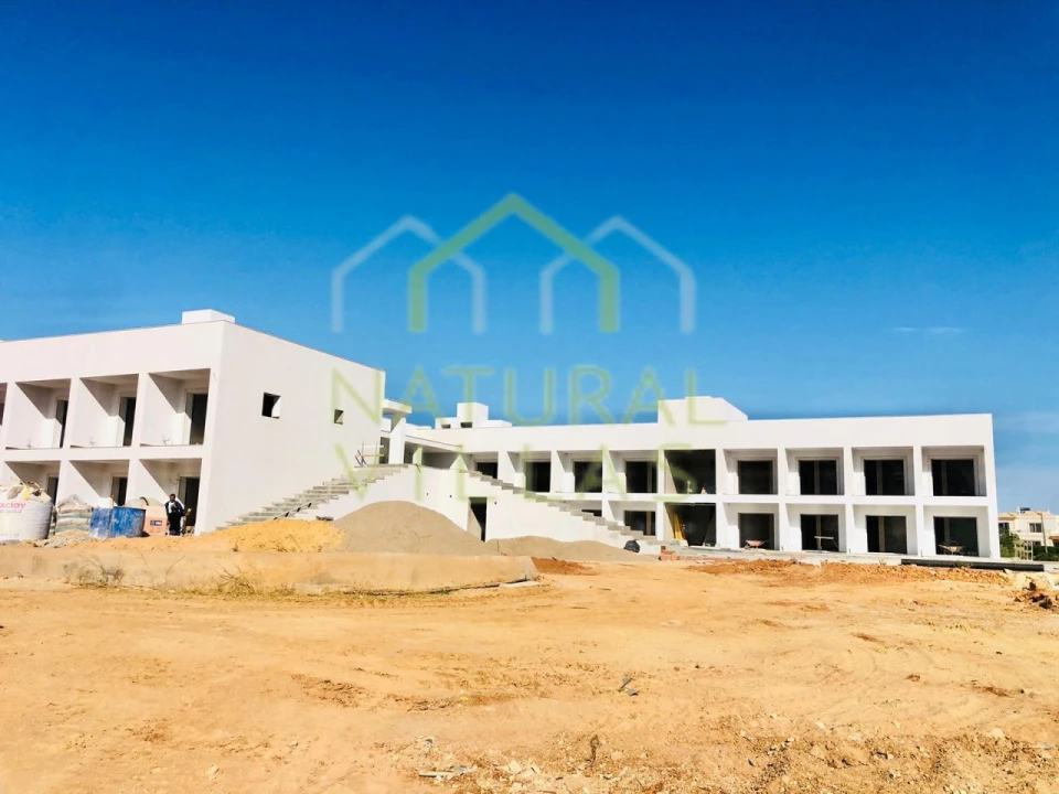 Terreno para Venda em Albufeira e Olhos de Água Foto 10