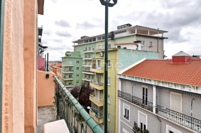 Apartamento T3 para Venda em Penha de França