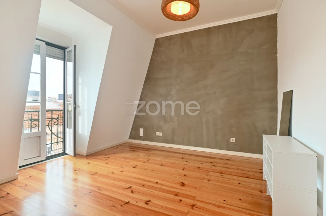 Apartamento T3 para Venda em Penha de França Foto 1