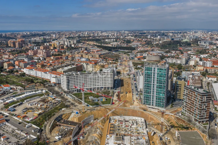 Apartamento T3 para Venda em Santa Marinha e São Pedro da Afurada Foto 29