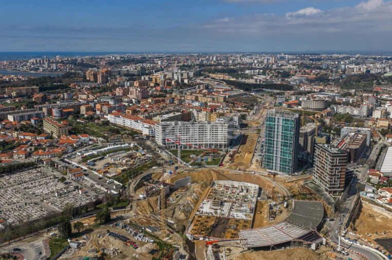 Apartamento T3 para Venda em Santa Marinha e São Pedro da Afurada Foto 32