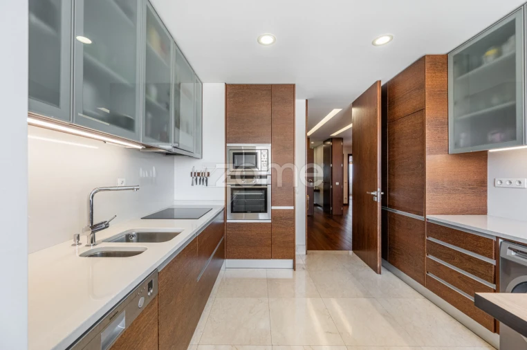 Apartamento T3 para Venda em Santa Marinha e São Pedro da Afurada Foto 9