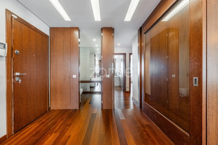 Apartamento T3 para Venda em Santa Marinha e São Pedro da Afurada Foto 4