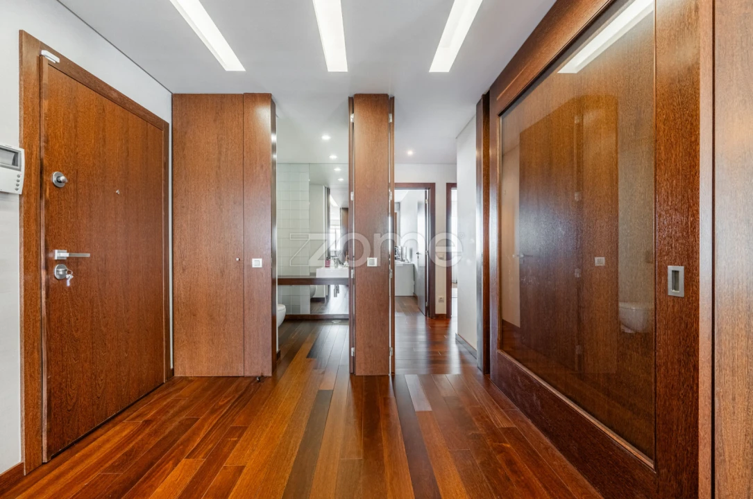 Apartamento T3 para Venda em Santa Marinha e São Pedro da Afurada Foto 4