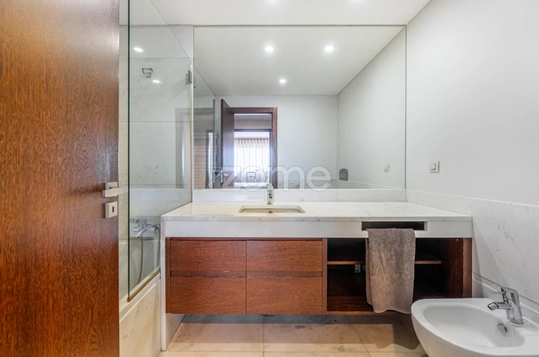 Apartamento T3 para Venda em Santa Marinha e São Pedro da Afurada Foto 24