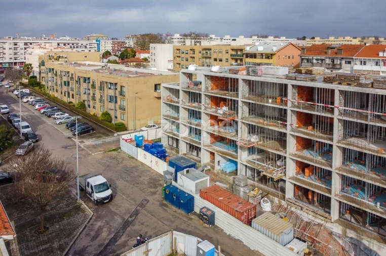 Apartamento T1 para Venda em São Mamede de Infesta e Senhora da Hora Foto 14