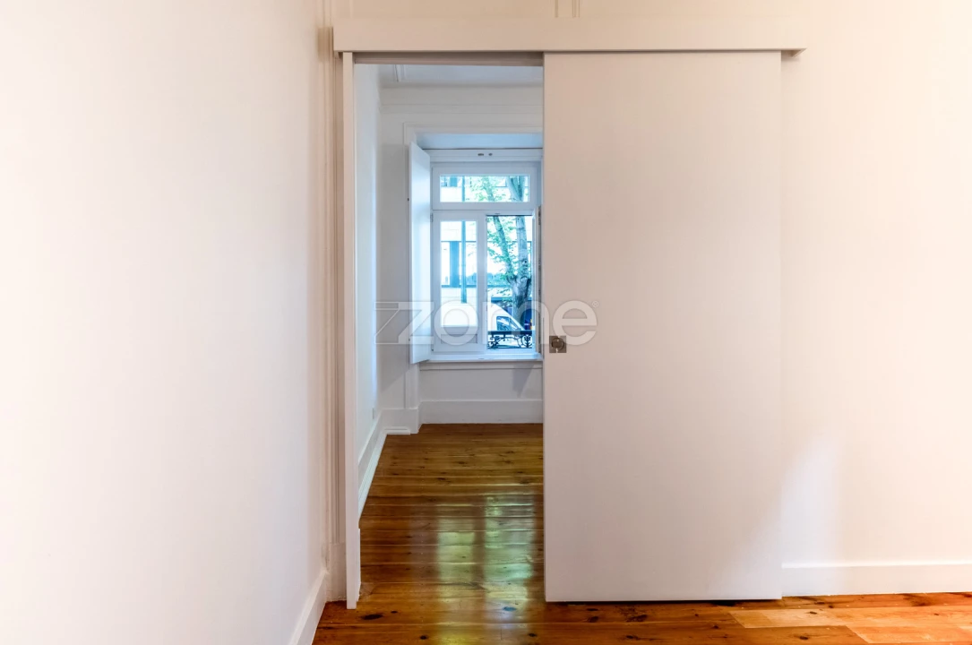 Apartamento T2 para Arrendamento em Estrela Foto 14