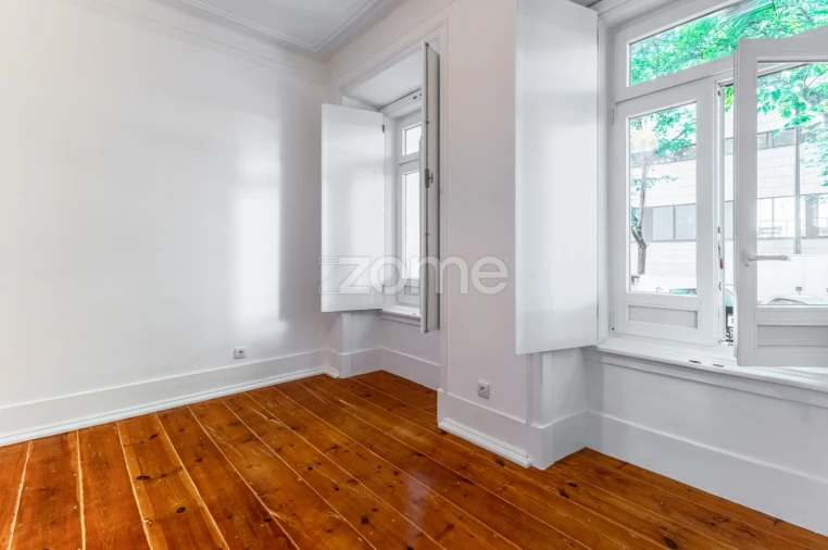 Apartamento T2 para Arrendamento em Estrela Foto 18