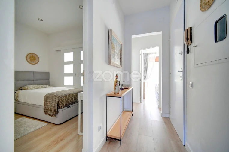 Apartamento T3 para Arrendamento em Areeiro Foto 3