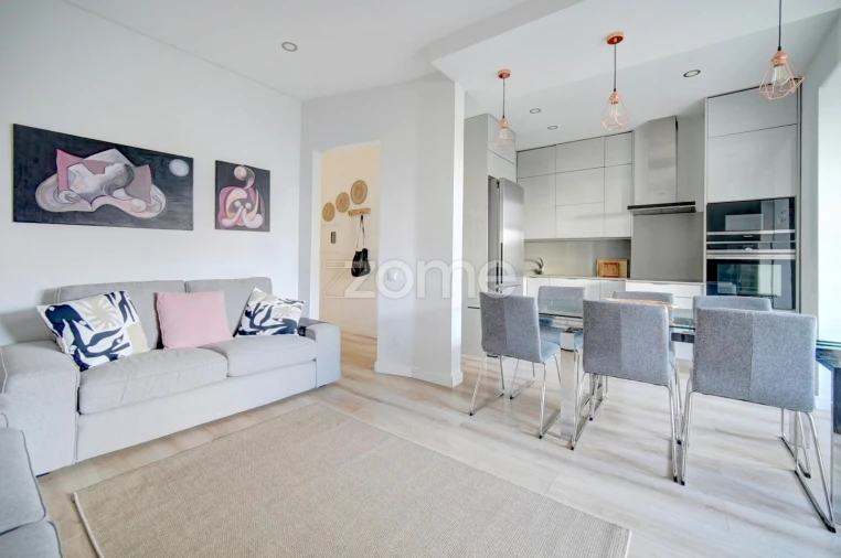 Apartamento T3 para Arrendamento em Areeiro Foto 1