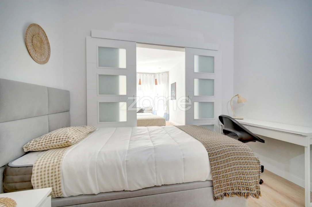 Apartamento T3 para Arrendamento em Areeiro Foto 5