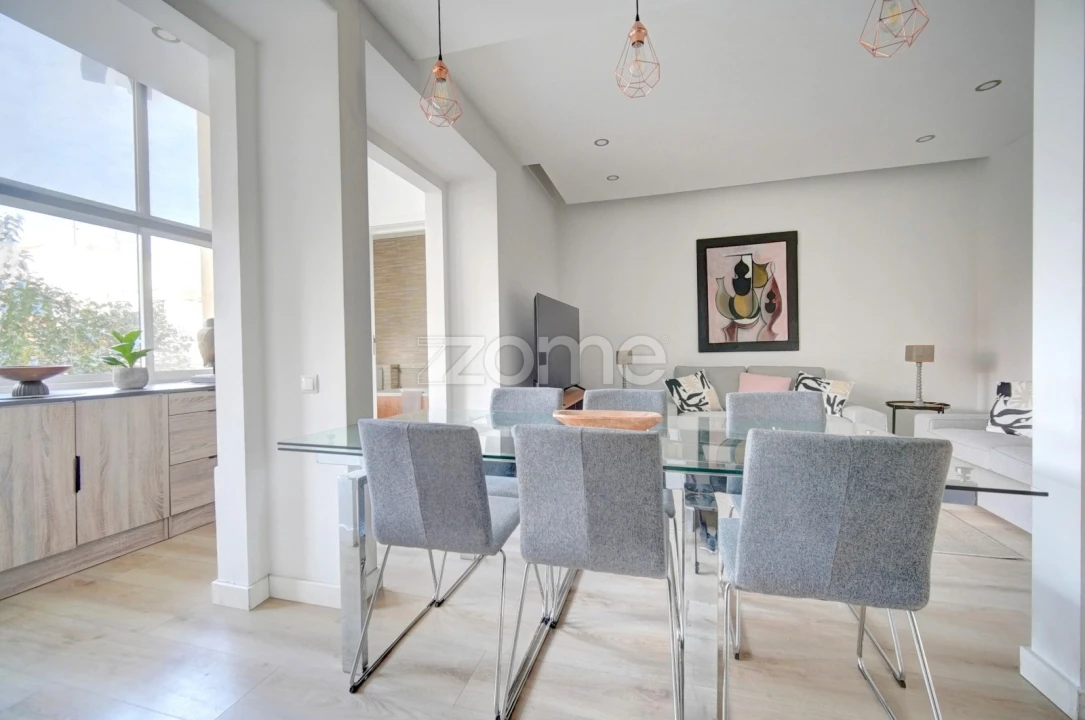 Apartamento T3 para Arrendamento em Areeiro Foto 8