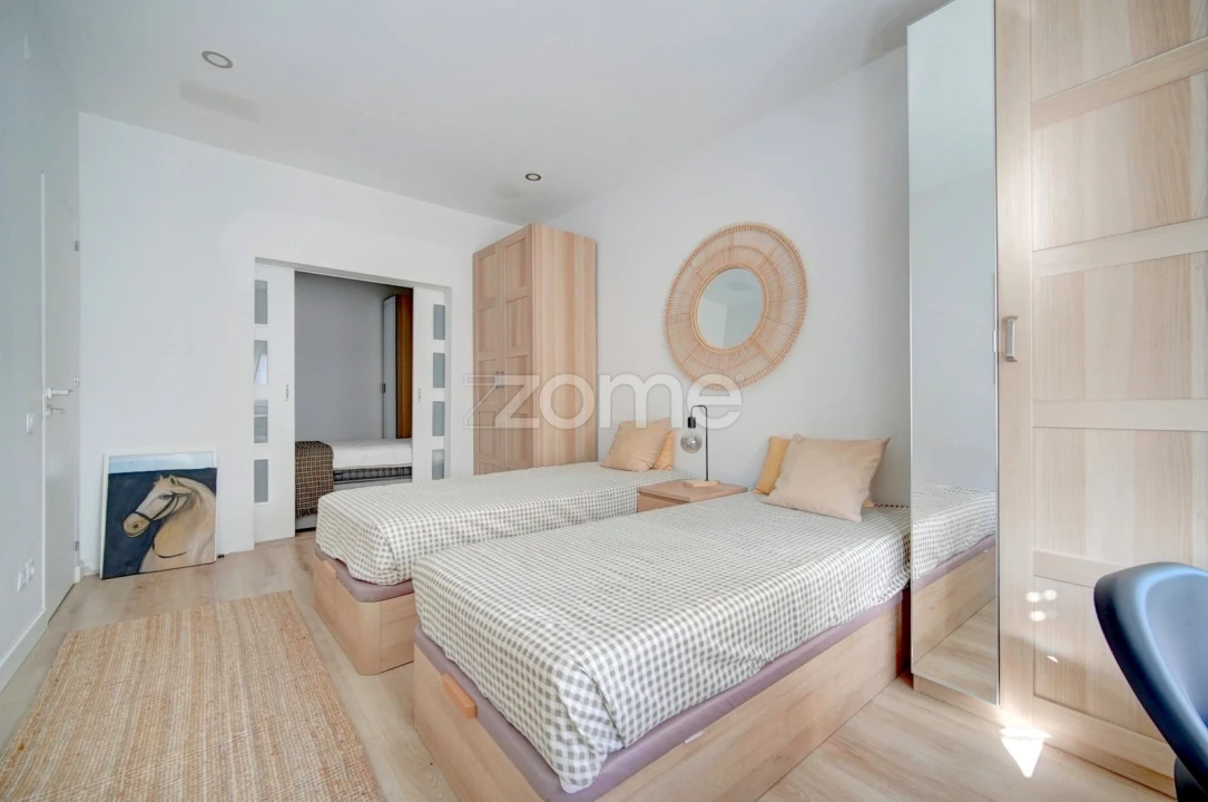 Apartamento T3 para Arrendamento em Areeiro Foto 18