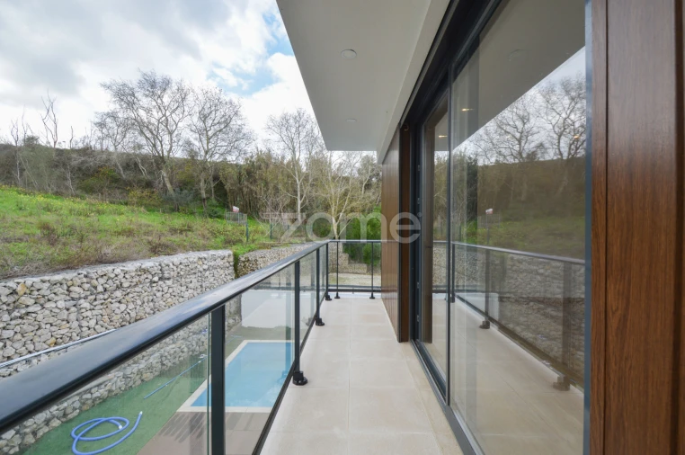 Moradia T6 para Venda em Caparica e Trafaria Foto 10