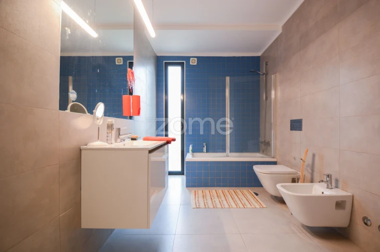 Moradia T6 para Venda em Caparica e Trafaria Foto 28