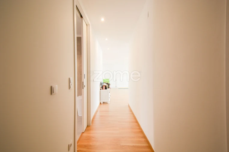 Moradia T6 para Venda em Caparica e Trafaria Foto 29