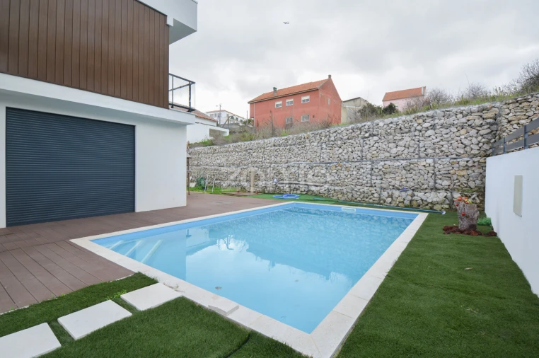 Moradia T6 para Venda em Caparica e Trafaria Foto 6