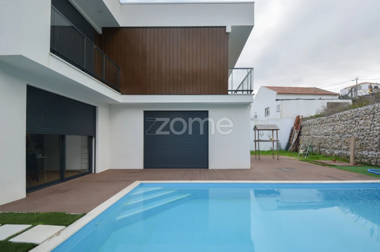 Moradia T6 para Venda em Caparica e Trafaria Foto 5