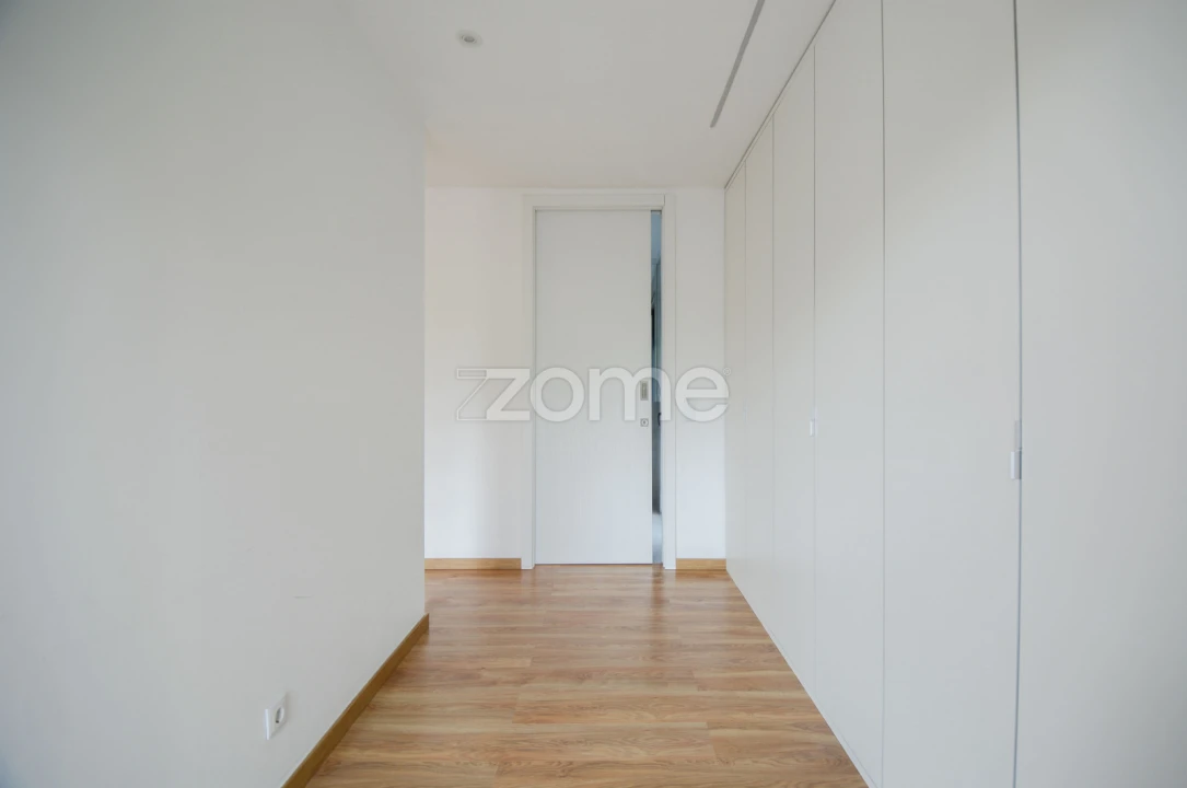 Moradia T6 para Venda em Caparica e Trafaria Foto 23