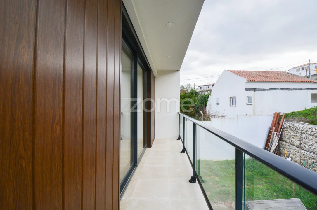 Moradia T6 para Venda em Caparica e Trafaria Foto 11