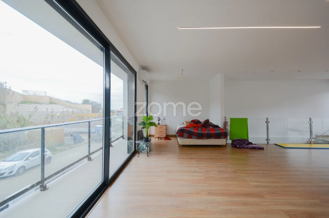 Moradia T6 para Venda em Caparica e Trafaria Foto 14