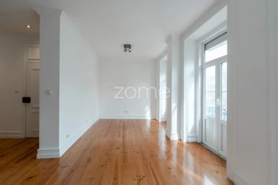 Apartamento T3 para Venda em Campo de Ourique