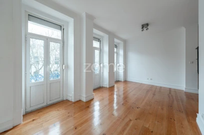 Apartamento T3 para Venda em Campo de Ourique