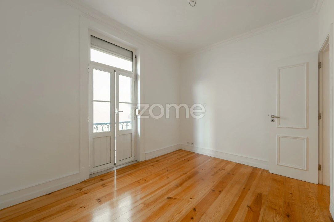 Apartamento T3 para Venda em Campo de Ourique Foto 21