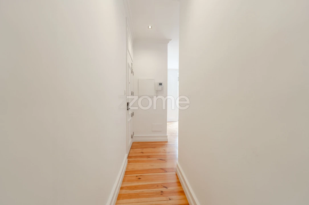 Apartamento T3 para Venda em Campo de Ourique Foto 15